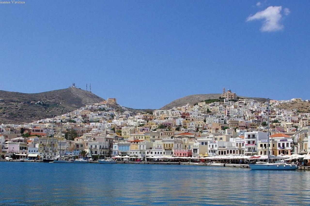 Akti Miaouli Holiday Home Vári エクステリア 写真